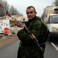 Боевики выдвинули БМП и зенитные установки под Мариуполем Боевики выдвинули БМП и зенитные установки под Мариуполем