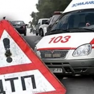 У Червонограді через зіткнення автівки та автобуса постраждала жінка з дитиною У Червонограді через зіткнення автівки та автобуса постраждала жінка з дитиною