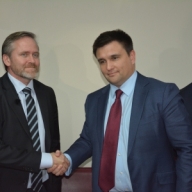 �������� ����������� ��� ���������� � ������ � ��������� (����)