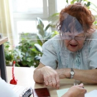 С 1 апреля украинцы не смогут получать выплаты в российских банках С 1 апреля украинцы не смогут получать выплаты в российских банках