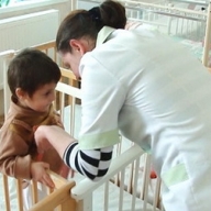 �� ���������� ��������� ������ 2-������� ��������, ������� ��������� � 4 ���������� �� ����