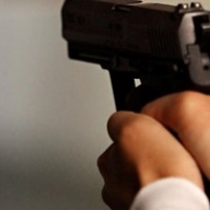 В Харьковской области неадекватный мужчина стрелял в ребенка В Харьковской области неадекватный мужчина стрелял в ребенка