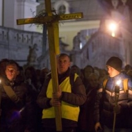 Мешканців Львівщини запрошують долучитись до нічної пішої прощі до Страдча Мешканців Львівщини запрошують долучитись до нічної пішої прощі до Страдча