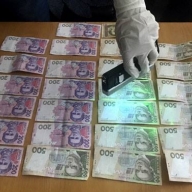 На Львівщині суд наклав штраф на посадовця-хабарника(ФОТО) На Львівщині суд наклав штраф на посадовця-хабарника(ФОТО)