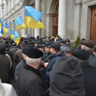 Звернення від мітингувальників голова Львівської ОДА передасть представникам Уряду Звернення від мітингувальників голова Львівської ОДА передасть представникам Уряду