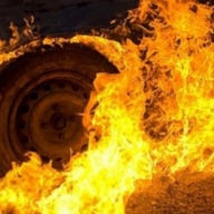 У Львові згорів «Mercedes-Benz» У Львові згорів «Mercedes-Benz»