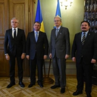 Львівщина тісно співпрацюватиме із Євросоюзом в усіх напрямах Львівщина тісно співпрацюватиме із Євросоюзом в усіх напрямах