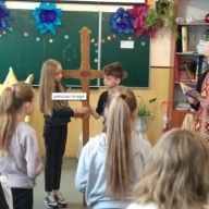 Відбулась Хресна дорога у гімназії м. Стрия(ФОТО) Відбулась Хресна дорога у гімназії м. Стрия(ФОТО)