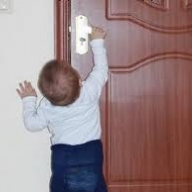 У Бориславі та на Самбірщині рятувальники надали доступ до зачинених дітей У Бориславі та на Самбірщині рятувальники надали доступ до зачинених дітей