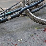 У Городоцькому районі внаслідок наїзду авто велосипедист помер у лікарні У Городоцькому районі внаслідок наїзду авто велосипедист помер у лікарні