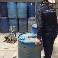 У Львові спіймали організаторів мережі підпільних гуралень(ФОТО) У Львові спіймали організаторів мережі підпільних гуралень(ФОТО)