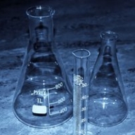 Атаки с кислотой: новые нападения в Лондоне, пострадали трое молодых людей Атаки с кислотой: новые нападения в Лондоне, пострадали трое молодых людей