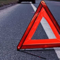 У Пустомитівському відбулось зіткнення «Деу» з трьома автомобілями У Пустомитівському відбулось зіткнення «Деу» з трьома автомобілями