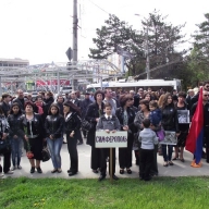 � ����� 700 ������� ����� �� �������� ������, ����������� 98-��������� �������� �����