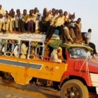 Падение автобуса в Гималаях: число жертв выросло до 47-ми Падение автобуса в Гималаях: число жертв выросло до 47-ми