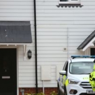 Погибшая в Эймсбери сама побрызгалась Погибшая в Эймсбери сама побрызгалась