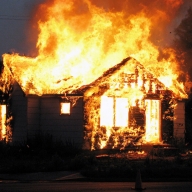 У Радехівському районі вогонь знищив будинок, власник загинув У Радехівському районі вогонь знищив будинок, власник загинув