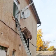 У місті Яворів під час пожежі врятували двох людей(ФОТО) У місті Яворів під час пожежі врятували двох людей(ФОТО)