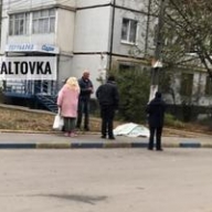 В Харькове посреди улицы умер мужчина В Харькове посреди улицы умер мужчина