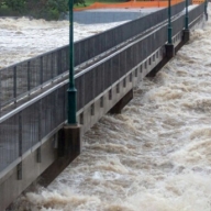 � ��������� ��-�� ���������� ������������ ��������� ����� �������