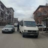 ДТП в Запорожье: легковушка врезалась в маршрутку с пассажирами ДТП в Запорожье: легковушка врезалась в маршрутку с пассажирами