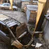 В Одессе сожгли автомобиль известного краеведа-патриота В Одессе сожгли автомобиль известного краеведа-патриота