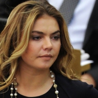 Алина Кабаева родила двойню Алина Кабаева родила двойню