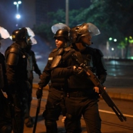 Не менее 11 человек погибли в результате стрельбы в баре в Бразилии Не менее 11 человек погибли в результате стрельбы в баре в Бразилии