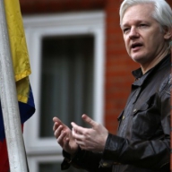 Ассанжа перевели в больничное отделение тюрьмы в Лондоне Ассанжа перевели в больничное отделение тюрьмы в Лондоне