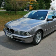   ,   BMW 530    