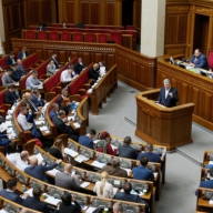 Законопроект Зеленского хотят отправить в КСУ: чем займется Рада на неделе Законопроект Зеленского хотят отправить в КСУ: чем займется Рада на неделе