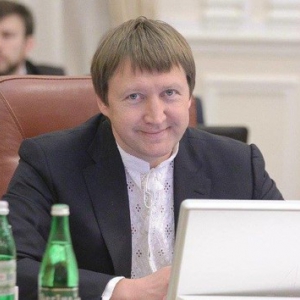 Названа причина авиакатастрофы, в которой погиб экс-министр Кутовой Названа причина авиакатастрофы, в которой погиб экс-министр Кутовой