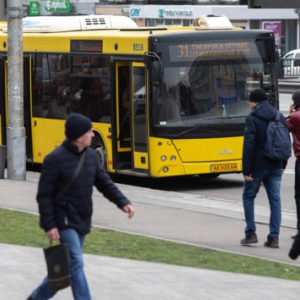 Карантин в Киеве: полицейские поймали 49 нарушителей Карантин в Киеве: полицейские поймали 49 нарушителей