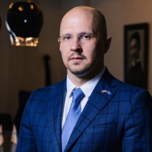 Еще один нардеп госпитализирован с коронавирусом Еще один нардеп госпитализирован с коронавирусом