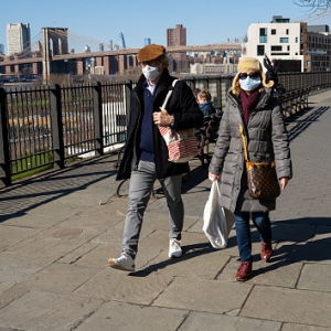 США стали третьей страной по количеству заболевших коронавирусом США стали третьей страной по количеству заболевших коронавирусом