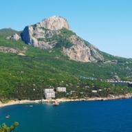 Главный архитектор Ялты получил дело за три гектара зеленых насаждений / Земля на 17 млн грн ушла в частные руки Главный архитектор Ялты получил дело за три гектара зеленых насаждений / Земля на 17 млн грн ушла в частные руки