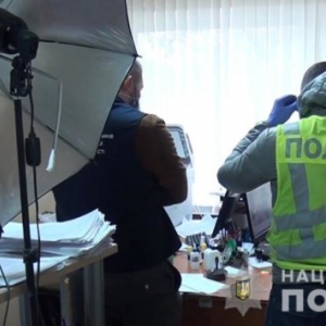 В Киеве чиновники выдавали липовые паспорта, используя данные умерших киевлян В Киеве чиновники выдавали липовые паспорта, используя данные умерших киевлян