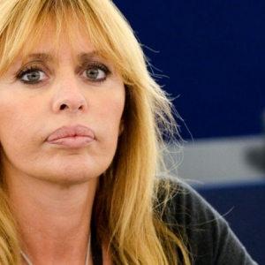 ������ ��������� ������������� �� ��, ��� ������� ����� �������