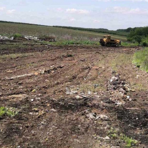 Щербанівські комунальники прибрали стихійні сміттєзвалища у Великому та Малому Тростянці Щербанівські комунальники прибрали стихійні сміттєзвалища у Великому та Малому Тростянці