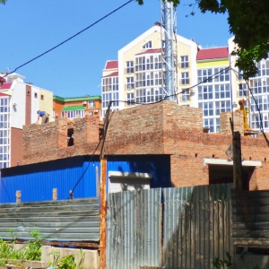 Поліція відкрила кримінальне провадження щодо будівництва нелегальної багатоповерхівки біля Кадетського корпусу Поліція відкрила кримінальне провадження щодо будівництва нелегальної багатоповерхівки біля Кадетського корпусу