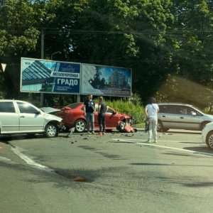 ��� � ����� �������: ��������� Mitsubishi ������� � Skoda