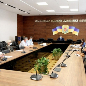 На непрацюючому Лохвицькому спиртзаводі соляна кислота потрапила з ємностей в ґрунт На непрацюючому Лохвицькому спиртзаводі соляна кислота потрапила з ємностей в ґрунт