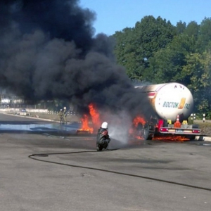 � ���������� ����� ������� � ���� �� ������ � ������