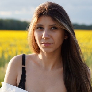 Постраждалій в аварії дівчині, яка втратила чоловіка, терміново потрібна допомога Постраждалій в аварії дівчині, яка втратила чоловіка, терміново потрібна допомога