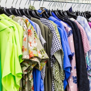 Поліція затримала мешканку Миргорода, яка ошукала покупців одягу на 100 тисяч гривень Поліція затримала мешканку Миргорода, яка ошукала покупців одягу на 100 тисяч гривень