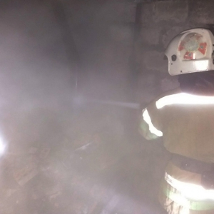 У Полтаві на вулиці Придорожній вдруге за місяць горіла приватна лазня У Полтаві на вулиці Придорожній вдруге за місяць горіла приватна лазня