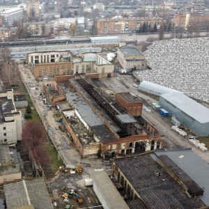 Полтавський турбомеханічний завод демонтує ще два корпуси під майбутню забудову багатоповерхівками Полтавський турбомеханічний завод демонтує ще два корпуси під майбутню забудову багатоповерхівками