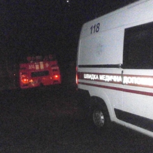 У Чорнухинському районі автомобіль швидкої допомоги з’їхав у кювет У Чорнухинському районі автомобіль швидкої допомоги з’їхав у кювет