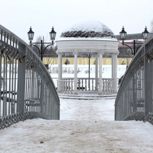 � ���������� ������������ ����� ����������� �������