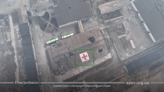 Сьогодні російські війська обстріляли будівлю в Маріуполі, де базувався Червоний Хрест Сьогодні російські війська обстріляли будівлю в Маріуполі, де базувався Червоний Хрест
